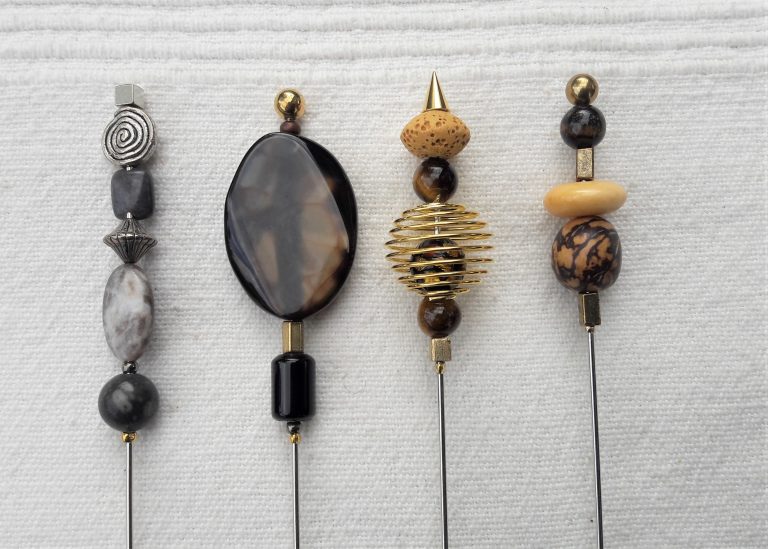 #18 - Achate, Tigerauge, Steinnuss, Bein, Horn, Lava, Schnecke versilbert, Spirale vergoldet